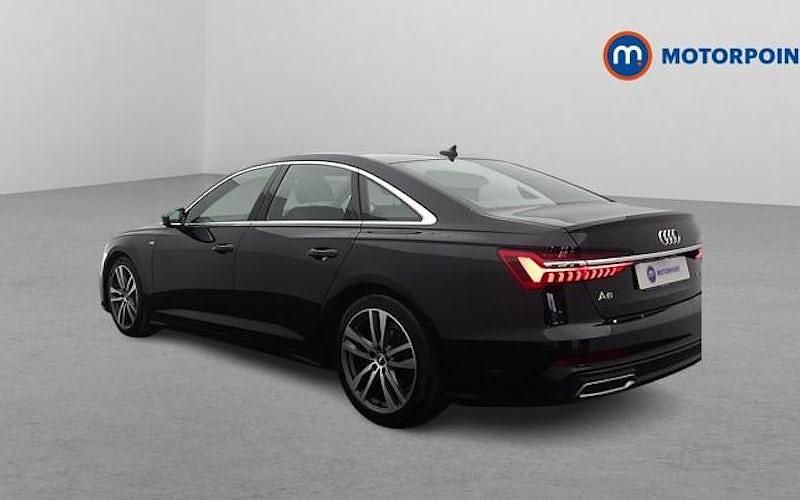 Usado Audi A6 S-Line 204 HP (150 kW) 2021 Sedan