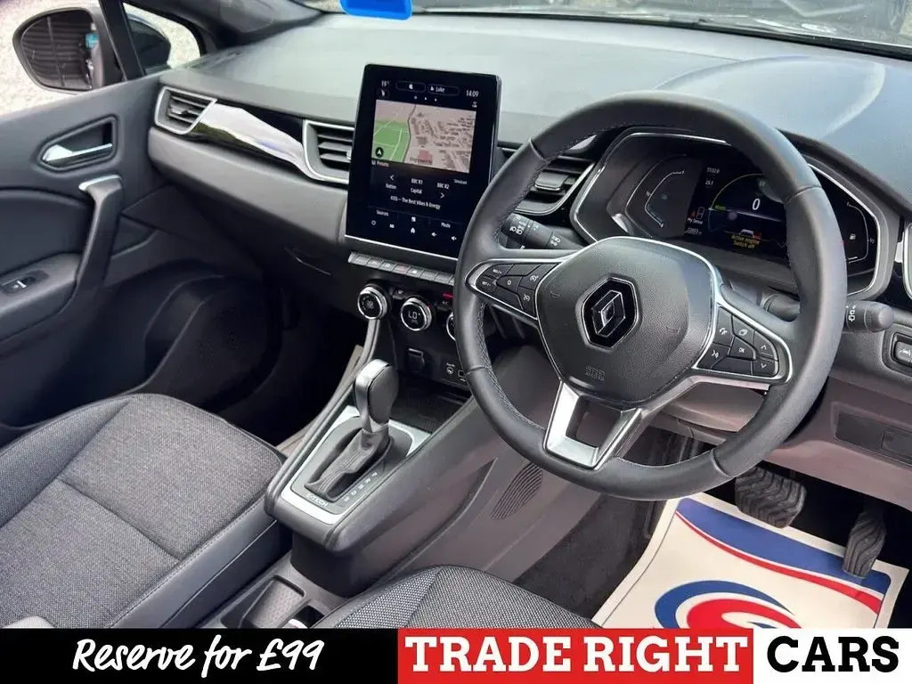 Used Renault Captur Rive Gauche 143 HP (105 kW) 2022 Grey SUV