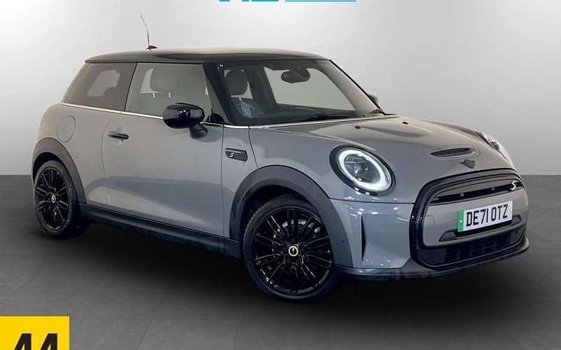 Used Mini Cooper Level 2 135 kW (184 HP) 2023 Hatchback