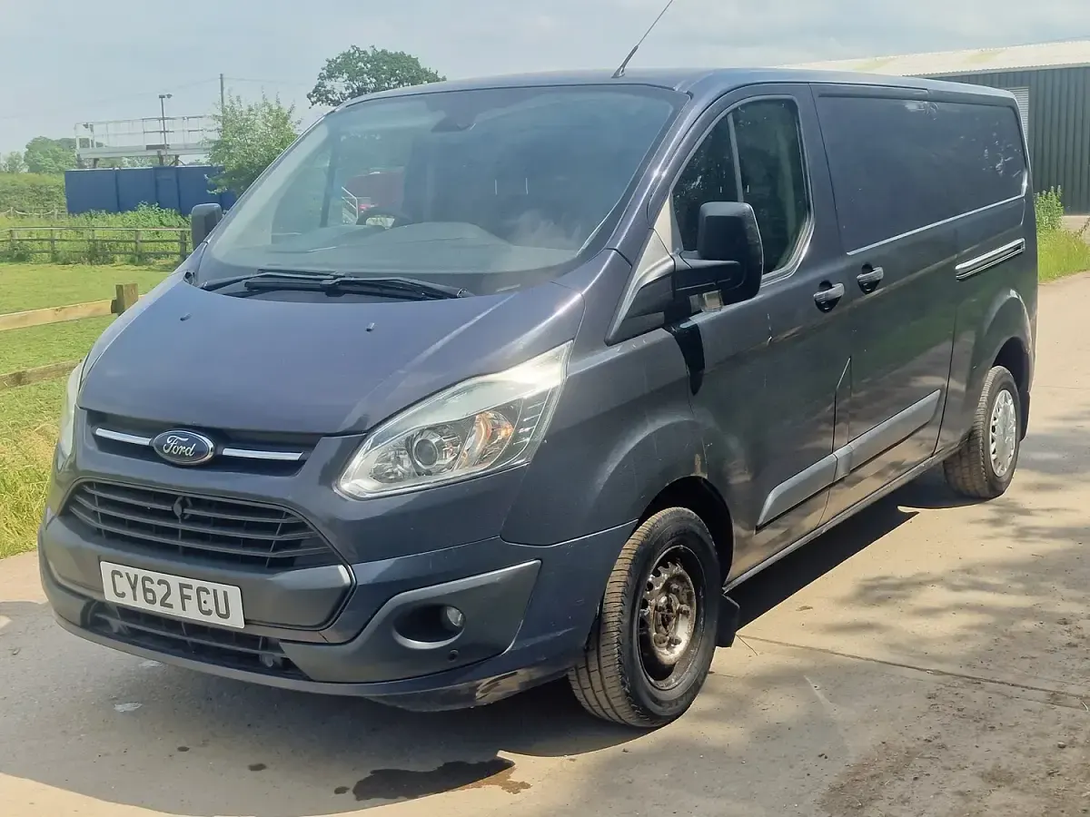 Used Ford Transit Custom Trend 125 HP (91 kW) 2012 Blue Van