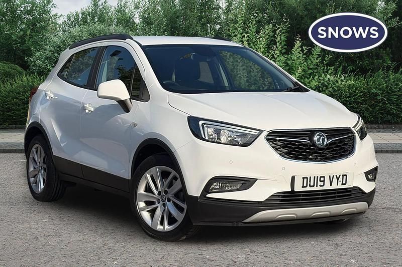 Second-hand Vauxhall Mokka Active 140 CP (102 kW) 2019 Alb SUV