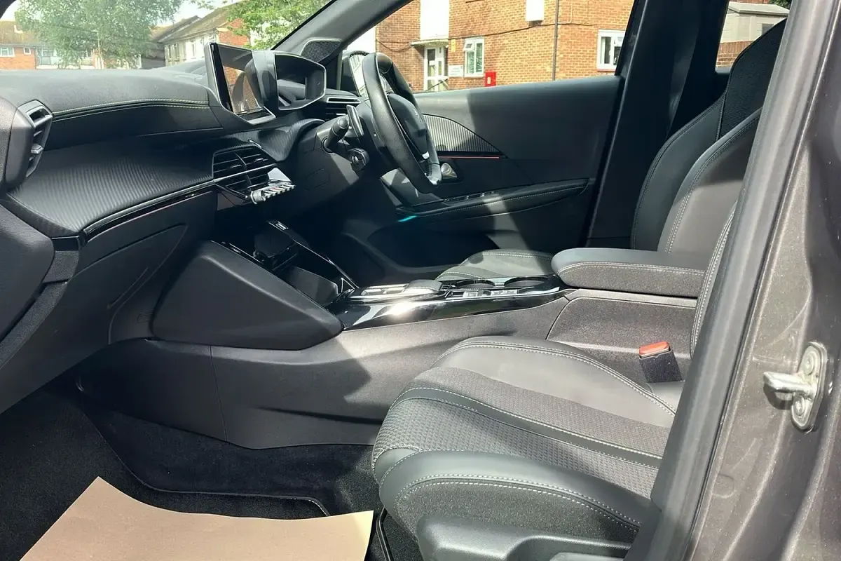Used Peugeot 208 GTi 130 HP (95 kW) 2023 Grey Hatchback