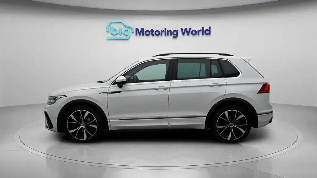 Used VW Tiguan R-line 150 HP (110 kW) 2023 White SUV