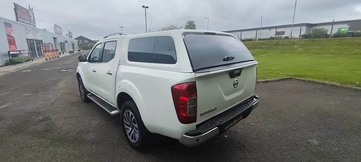 Begagnad Nissan Navara Tekna 190 HK (139 kW) 2019 Vit Pickup