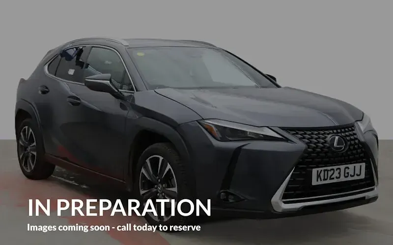 Usado Lexus UX 250h 184 HP (135 kW) 2023 SUV
