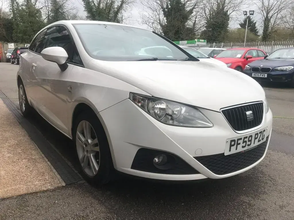 Used Seat Ibiza Sport 104 HP (76 kW) 2010 White Hatchback