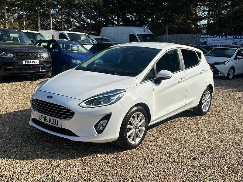 White Used 2018 Ford Fiesta Titanium Hatchback | £5,990 (Good price) - Image 1/4
