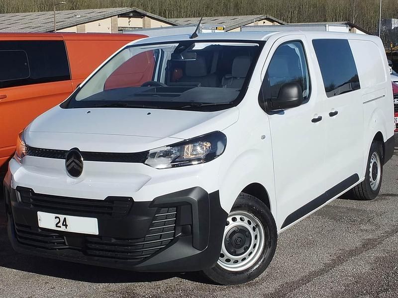 Używany Citroën Dispatch 145 KM (106 kW) 2024 Biały Minivan