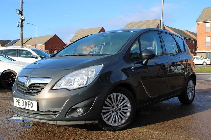 Used Vauxhall Meriva 100 HP (73 kW) 2013 Grey MPV