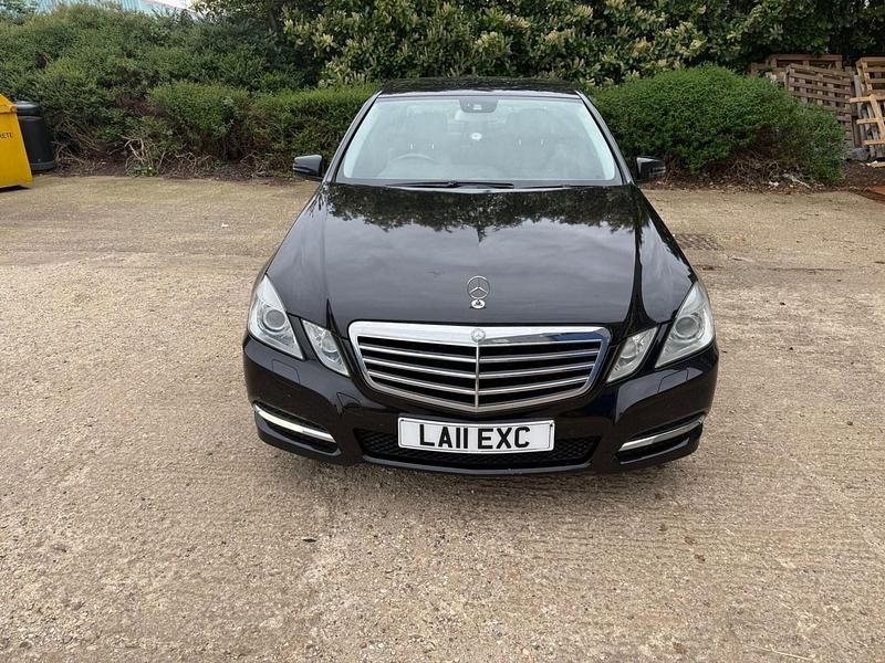 Used Mercedes E250 Avantgarde 2011 Black Sedan