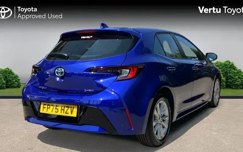 Used Toyota Corolla 178 HP (130 kW) 2026 Hatchback