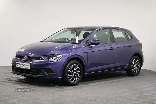 Used VW Polo Life 95 HP (69 kW) 2023 Mauve/purple Hatchback