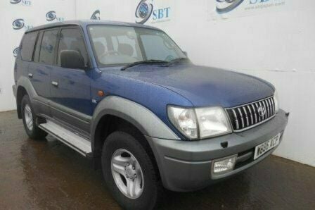 Used Toyota Land Cruiser 123 HP (90 kW) 2000 SUV