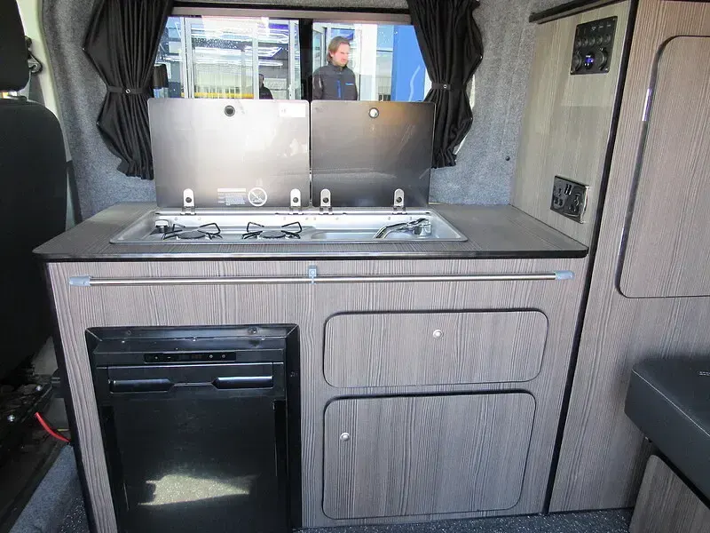 Used Ford Transit Custom 130 HP (95 kW) 2022 Yellow Van