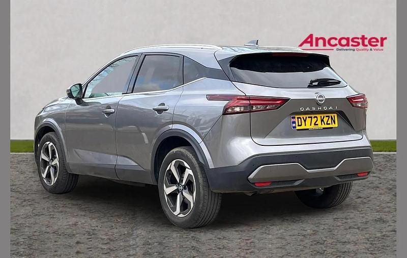 Used Nissan Qashqai N-Connecta 138 HP (101 kW) 2022 Grey SUV