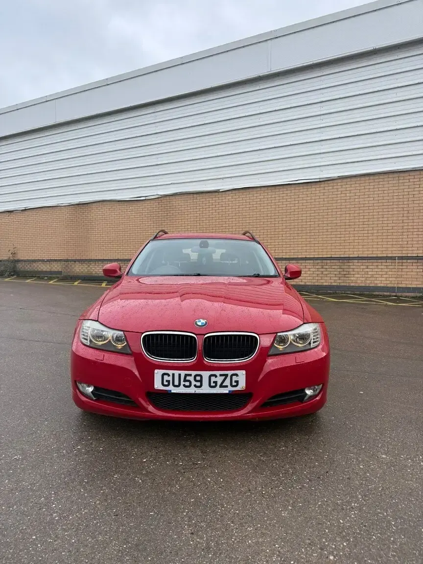 Used BMW 320 170 HP (125 kW) 2009 Red Estate