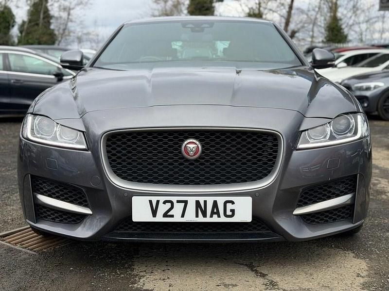 Used Jaguar XF R-Sport 180 HP (132 kW) 2016 Grey Sedan