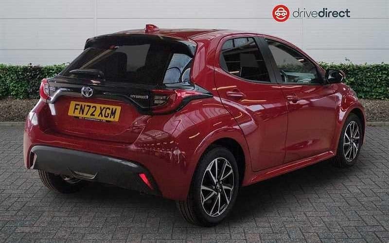 Used Toyota Yaris Hybrid Design 116 HP (85 kW) 2025 Hatchback