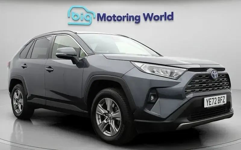 Used Toyota RAV4 Hybrid 218 HP (160 kW) 2022 SUV