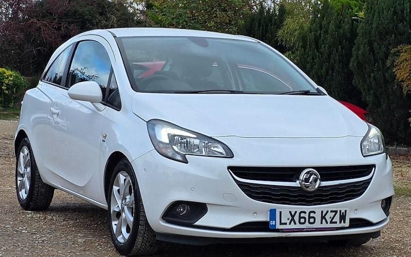 White Used 2016 Vauxhall Corsa Hatchback | £3,895 (Good price) - Image 1/4