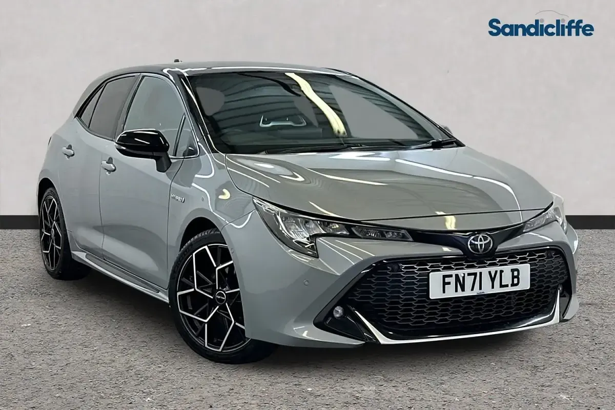 Usado Toyota Corolla Sport 184 HP (135 kW) 2021 Citadino