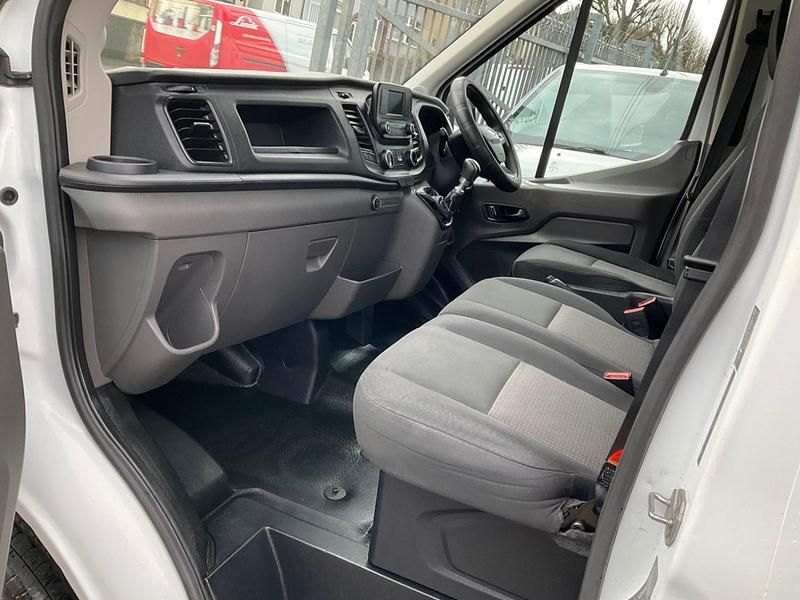 Used Ford Transit 130 HP (95 kW) 2020 White