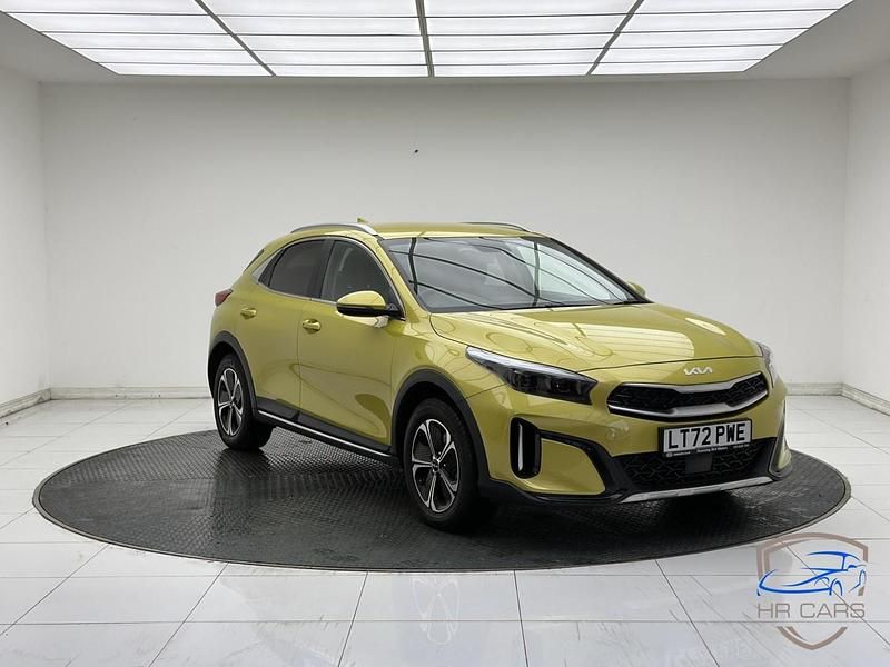 Yellow Used 2022 Kia XCeed SUV | £17,495 (Fair price) - Image 1/3