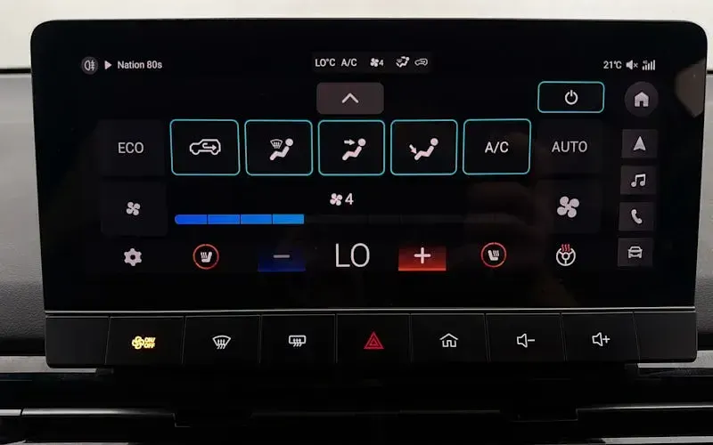Used MG MG4 EV Trophy 150 kW (204 HP) 2023 Black Hatchback
