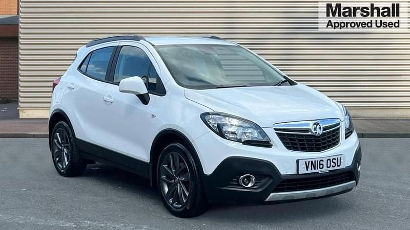 White Used 2016 Vauxhall Mokka SUV | £6,052 (Fair price) - Image 1/4