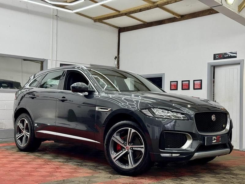 Used Jaguar F-Pace Supercharged 380 HP (279 kW) 2016 Grey SUV