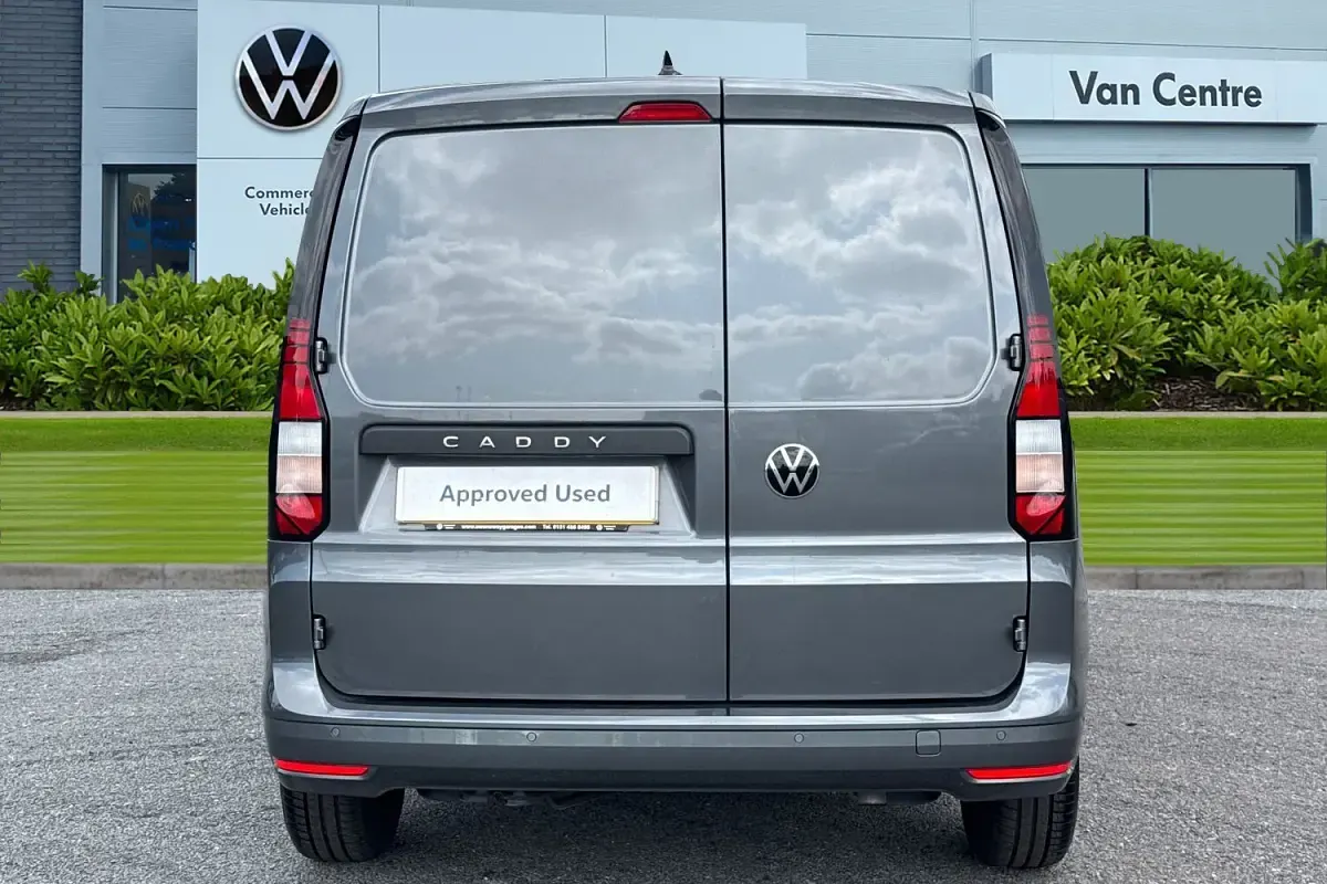 Used VW Caddy 102 HP (75 kW) 2025 Grey MPV