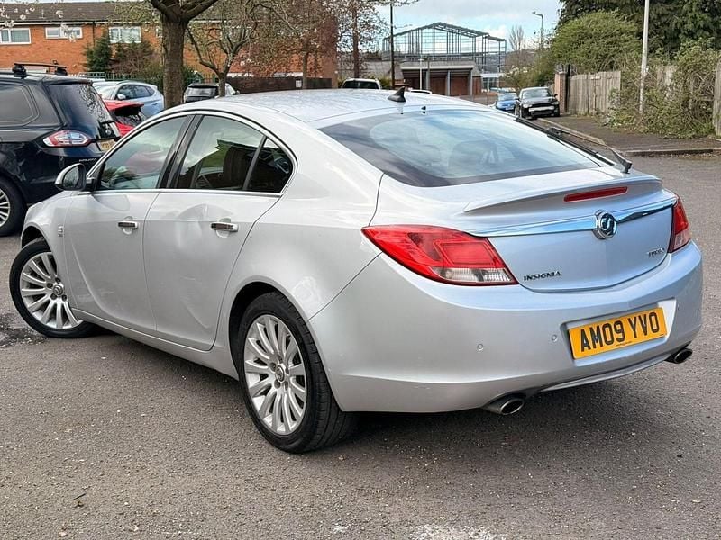 Used Vauxhall Insignia 220 HP (161 kW) 2009 Silver Hatchback
