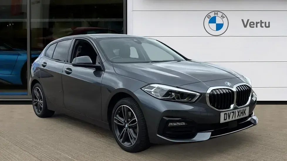Used BMW 118 Sport Line 136 HP (100 kW) 2021 Hatchback