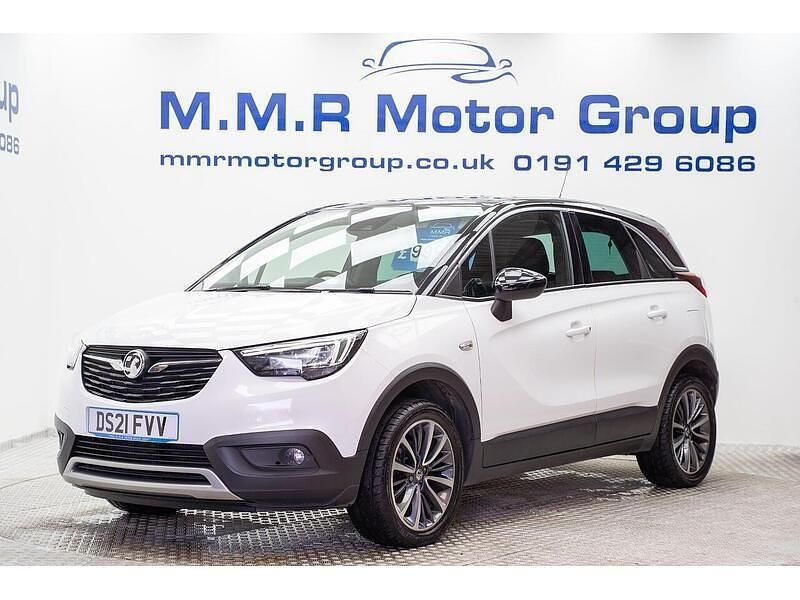 Used Vauxhall Crossland X Elite 130 HP (95 kW) 2021 White SUV