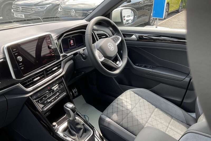 Image 2/4