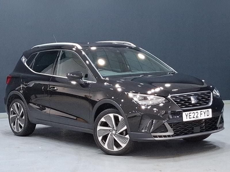 Black Used 2022 Seat Arona FR Sport SUV | £17,998 (Fair price) - Image 1/4