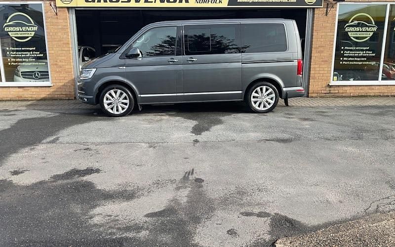Used VW Caravelle Executive 199 HP (146 kW) 2019 Grey MPV