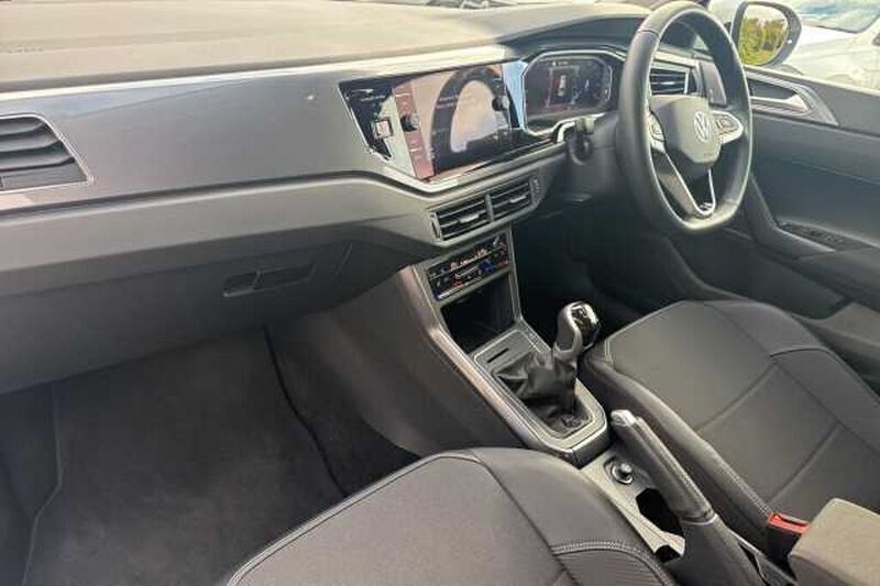 Image 2/4