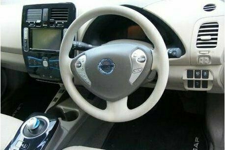 Gebraucht Nissan Leaf 80 kW (109 PS) 2011 Kleinwagen
