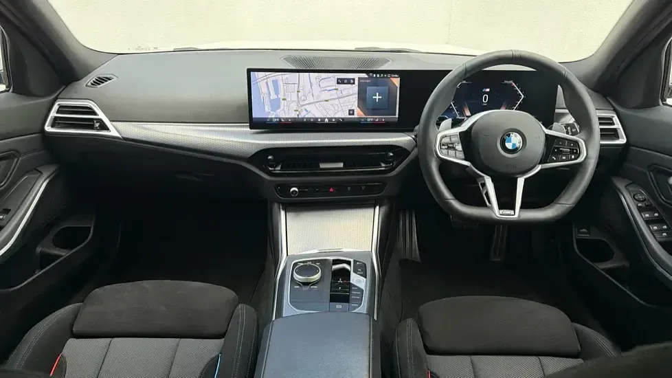 Used BMW 320 M Sport 181 HP (133 kW) 2024 White Estate