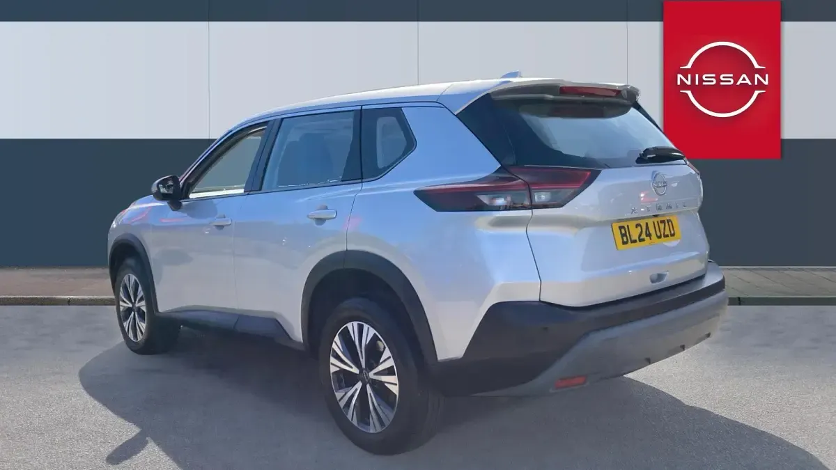 Used Nissan X-Trail Acenta Premium 163 HP (119 kW) 2024 Silver SUV