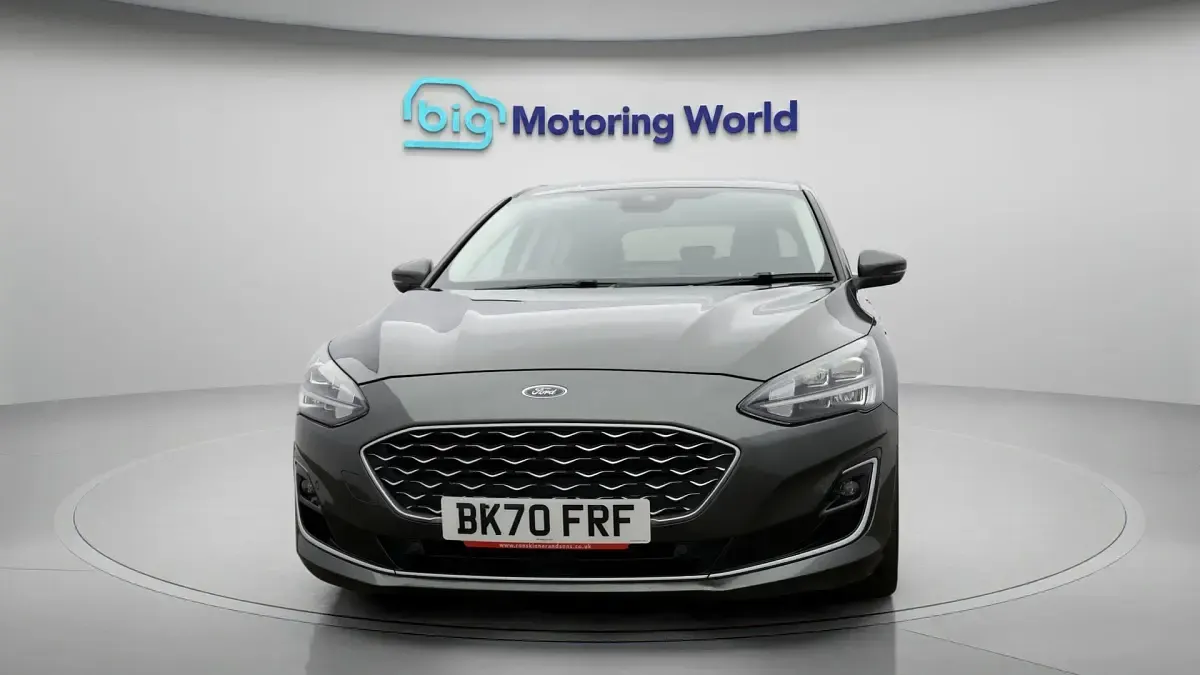 Used Ford Focus Vignale 120 HP (88 kW) 2020 Grey Hatchback