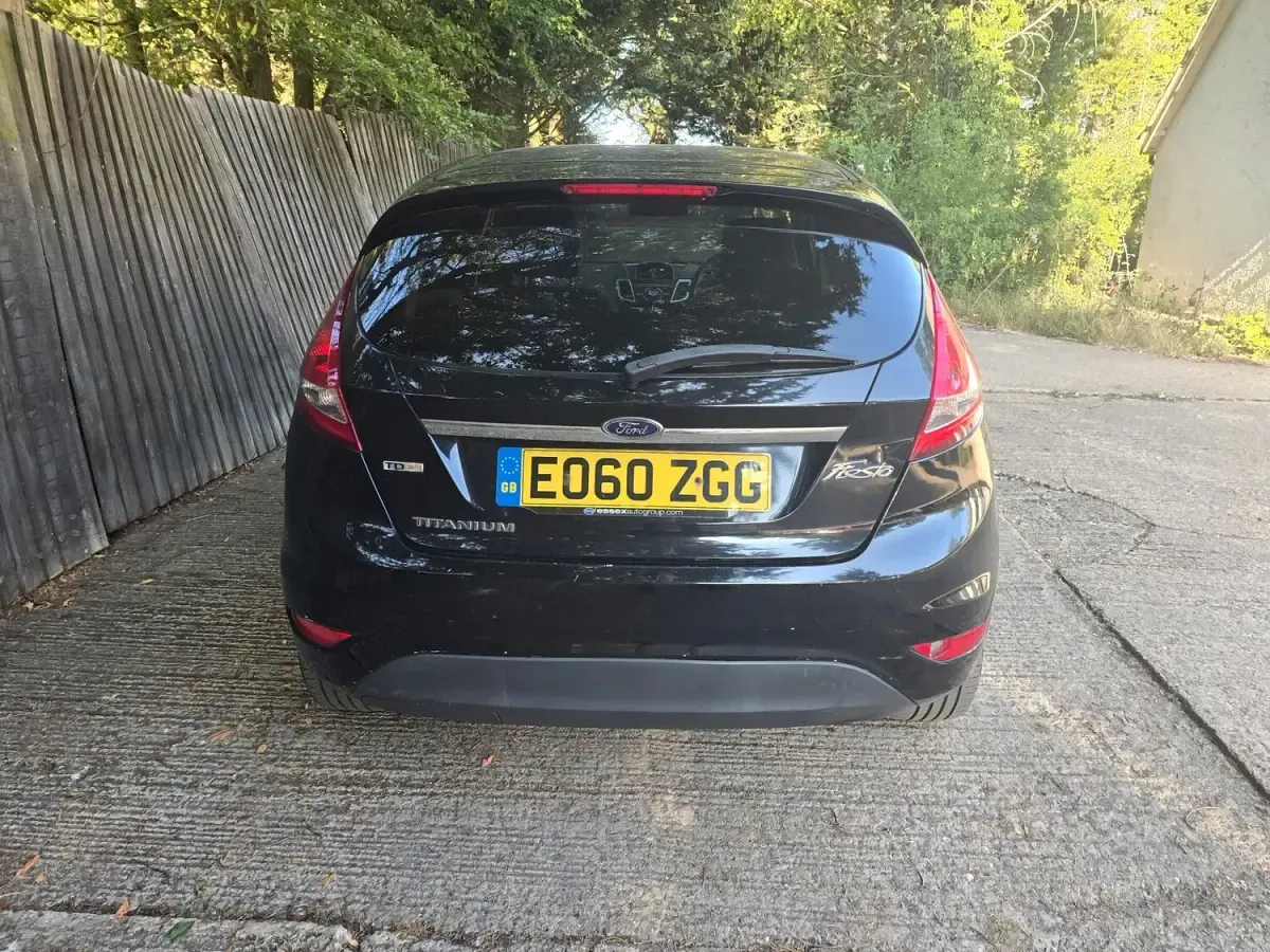 Used Ford Fiesta Titanium 2010 Black Hatchback