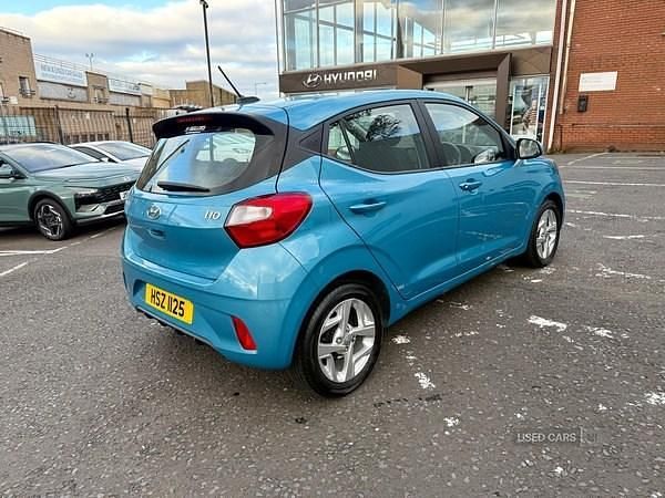 Used Hyundai i10 SE 67 HP (49 kW) 2023 Turquoise Hatchback
