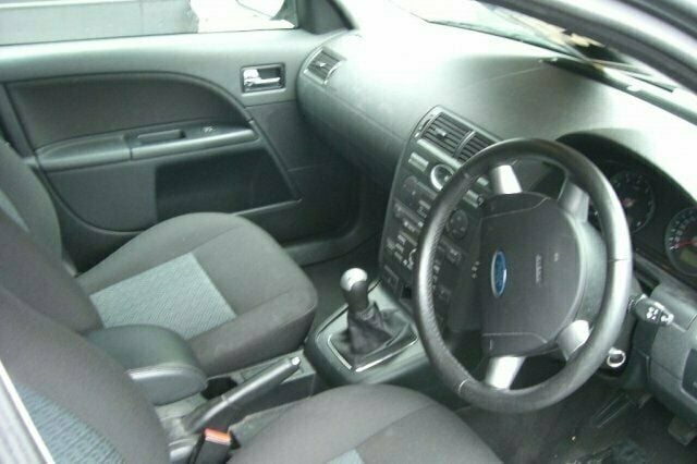 Begagnad Ford Mondeo 2007 Halvkombi