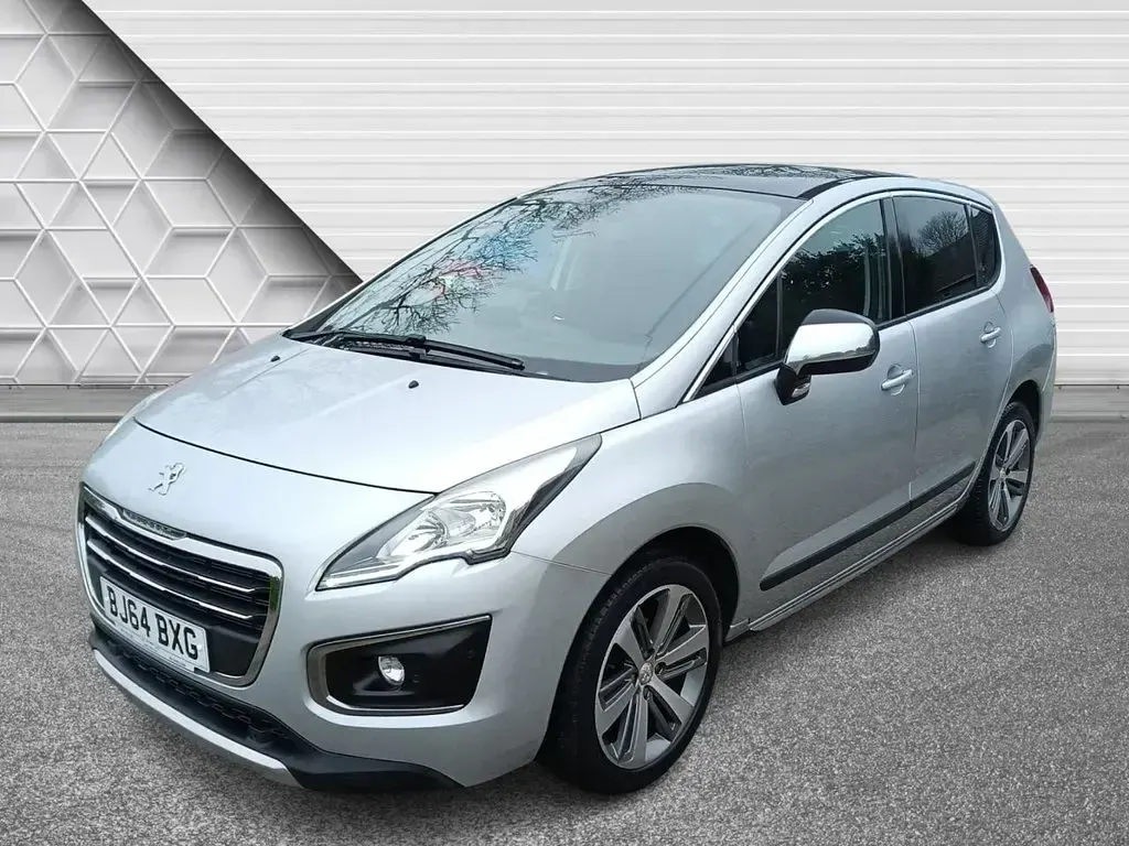 Used Peugeot 3008 Allure 115 HP (84 kW) 2015 Silver Estate