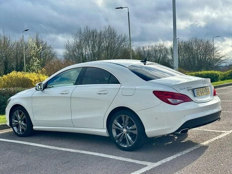 Used Mercedes CLA200 136 HP (100 kW) 2014 White Coupe