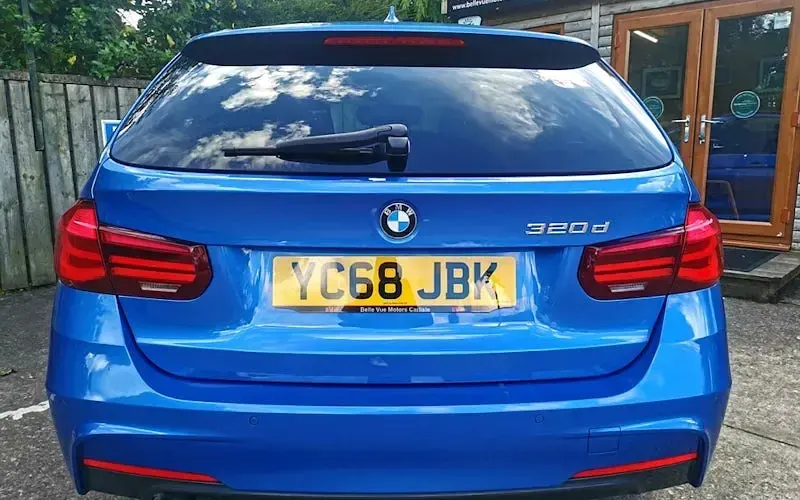 Used BMW 320 M Sport 190 HP (139 kW) 2019 Blue Estate