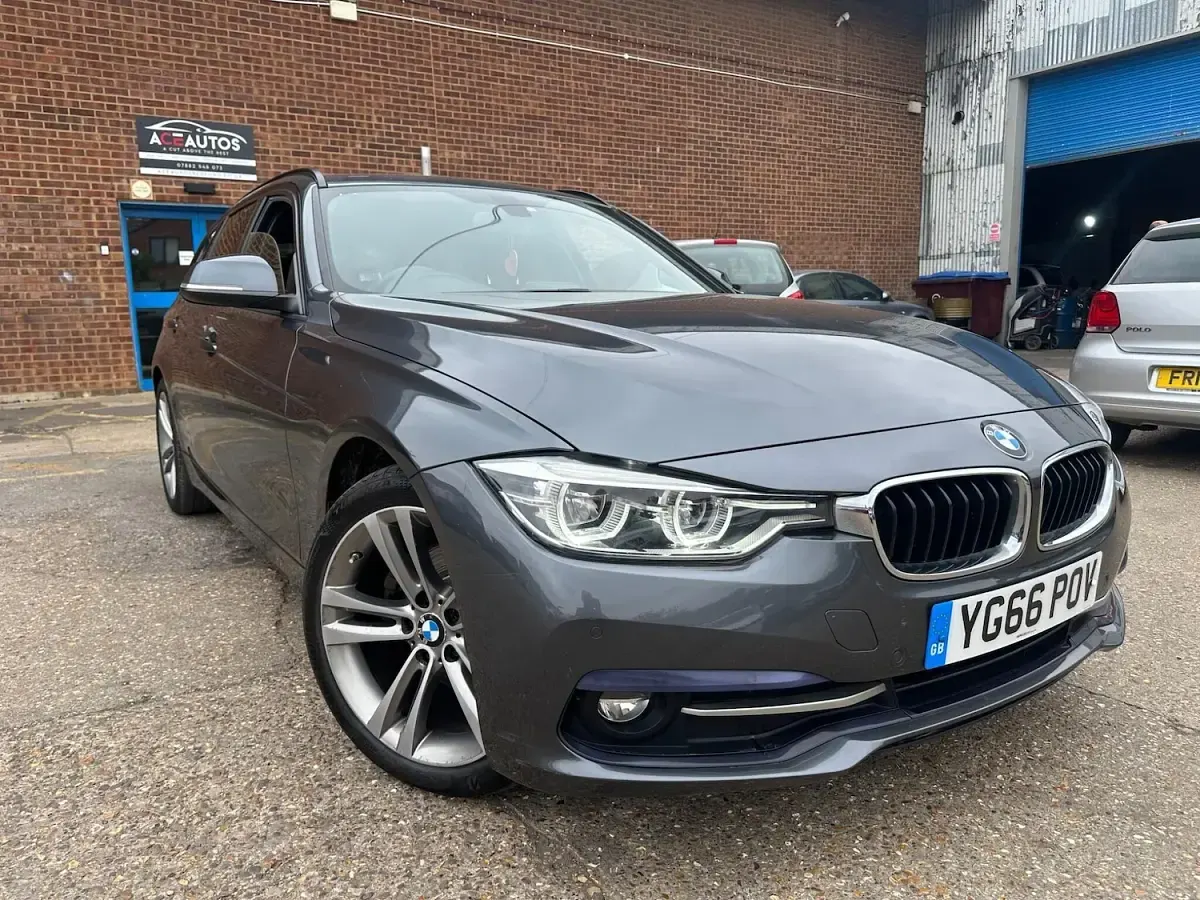 Used BMW 320 Sport Line 190 HP (139 kW) 2016 Grey Estate