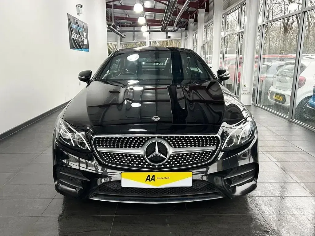 Usado Mercedes E220 AMG Line Premium 194 CV (142 kW) 2018 Negro Coupe